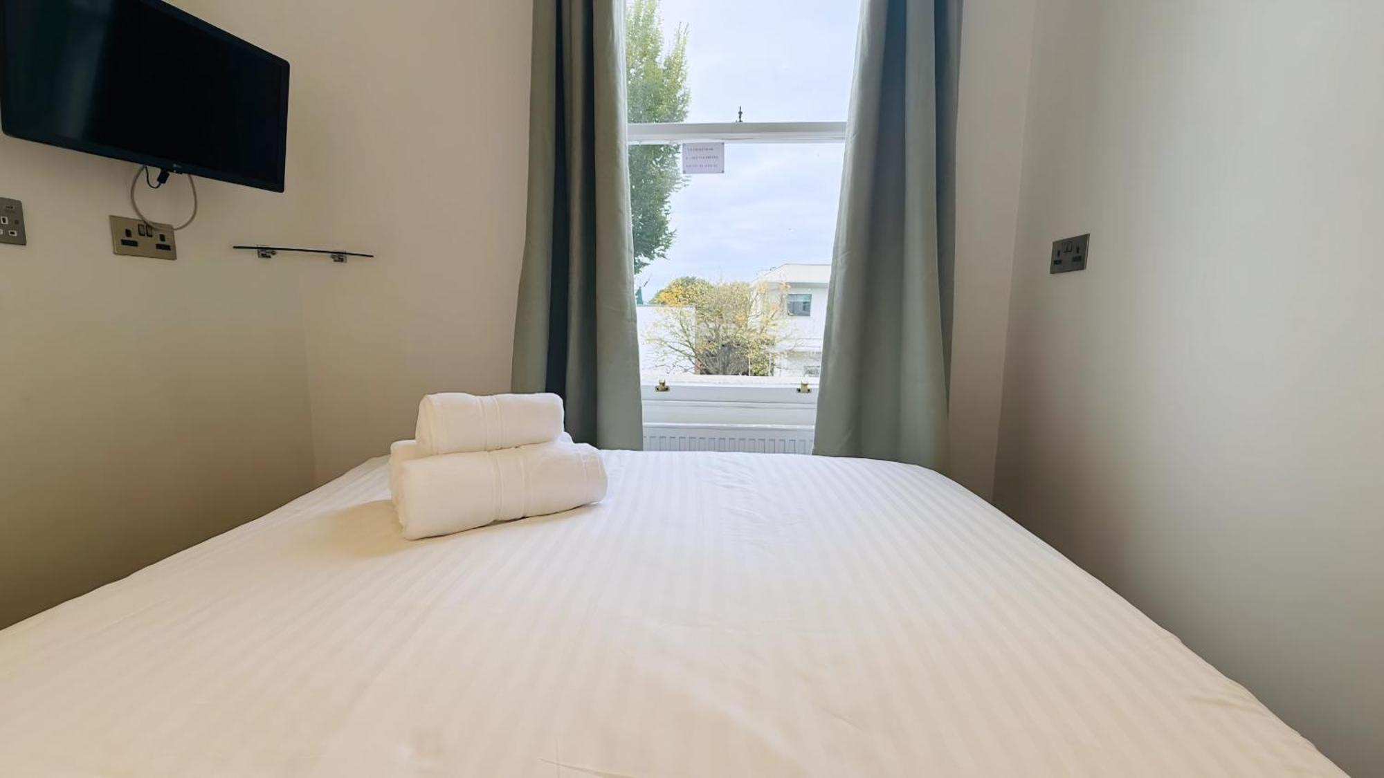 איסטבורן Osborne Aparthotel מראה חיצוני תמונה