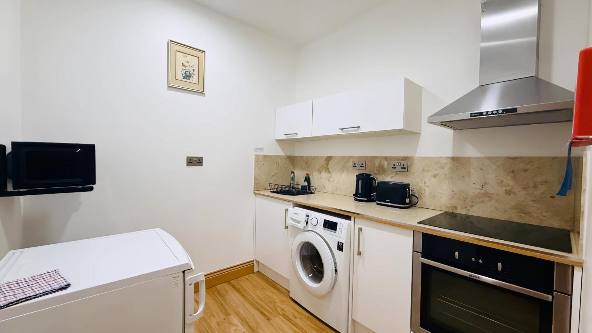 איסטבורן Osborne Aparthotel מראה חיצוני תמונה